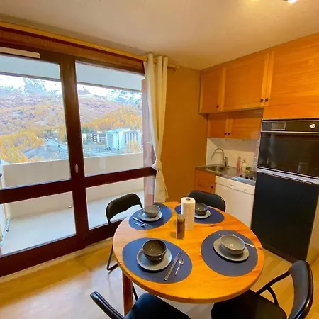 Apartment Avec Balcon A